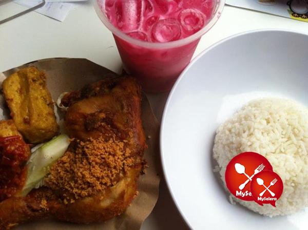 Waroeng Penyet @Curve
