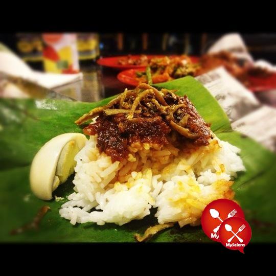 Restoran Nasi Lemak Warisan Sambal Opah, Subang Jaya