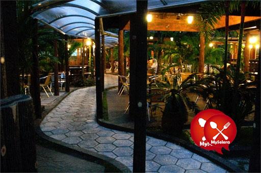 Restoran Kunang-Kunang