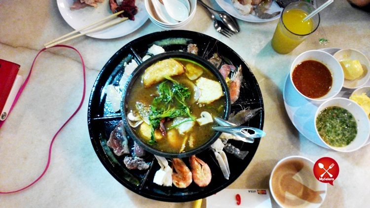 Restoran Red Wok Bangi Sajikan Steamboat & Masakan Cina