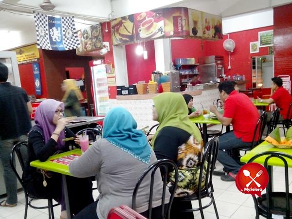 restoran bisik bisik ramai 2