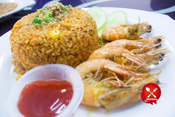 Nasi Goreng Udang di Char Koay Teow Simply Delicious Serina Redzuawan