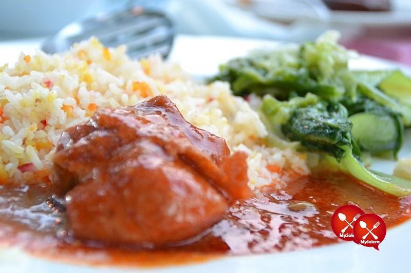 Nasi Hujan Panas di Buffet Ramadhan D'Kampung Cafe, Anggerik Mall