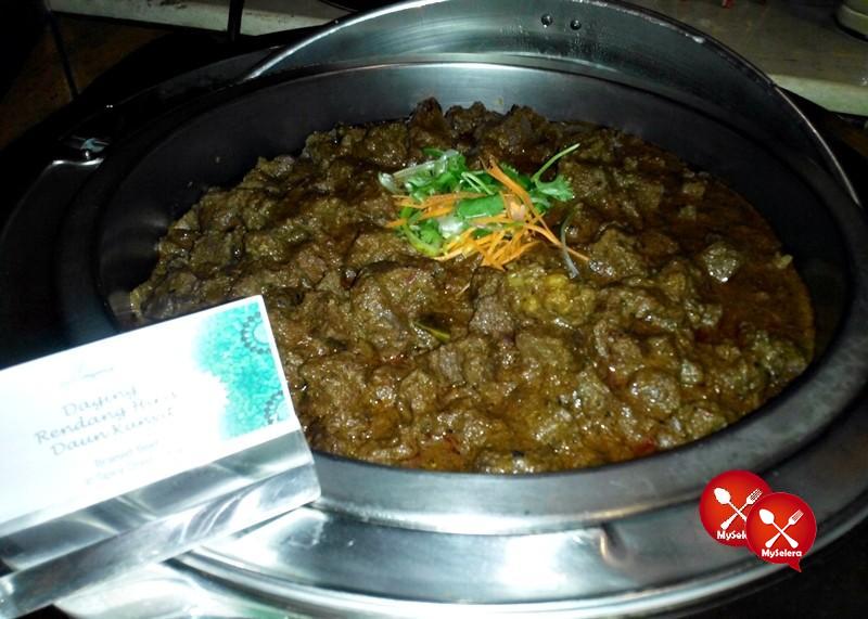 Rendang Daging di Buffet Ramadhan Pacific Regency Hotel Suites Kuala Lumpur