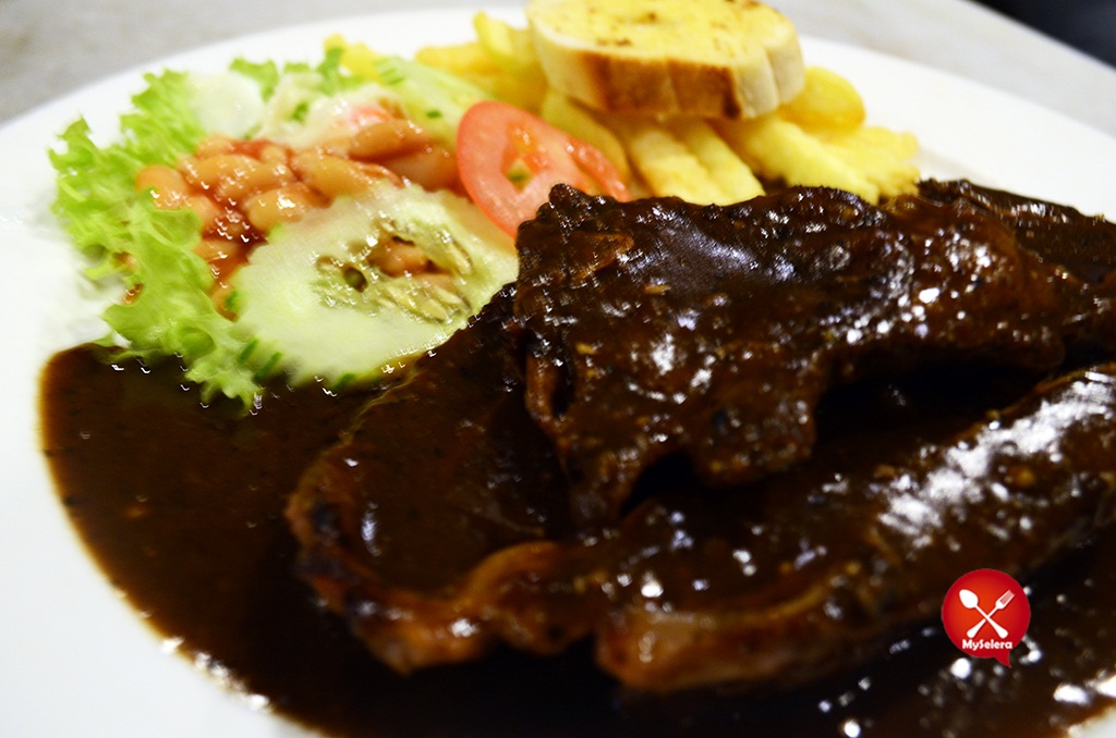 Grill Lamb Chop Hazlan Bistro Kuala Terengganu