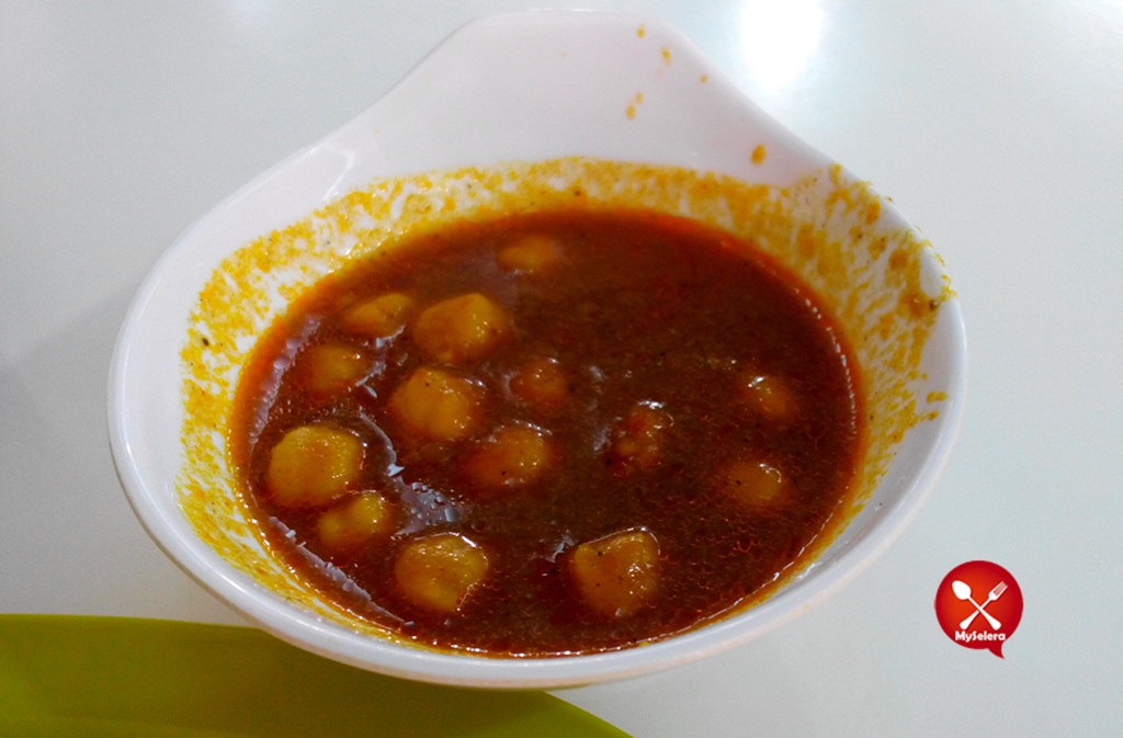 Kuah Dalca di RSMY Best Cheese Naan 1