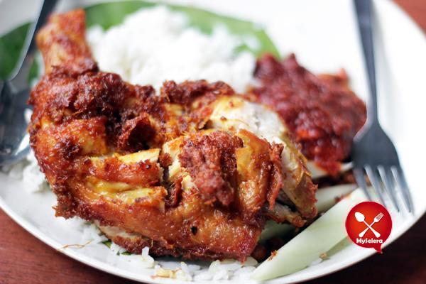 Nasi Lemak Village Park, Damansara Utama 32