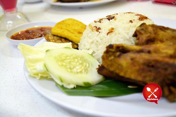 Nasi Uduk di Shahza Beriani Shah Alam 3