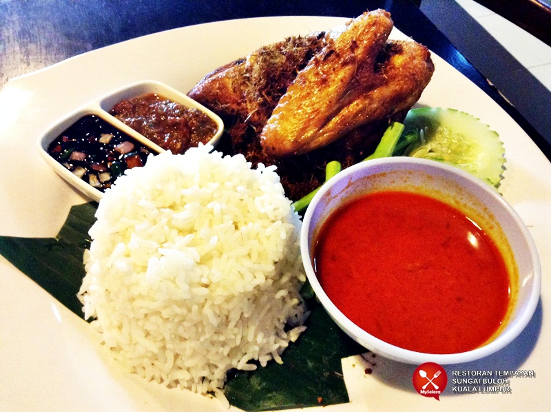 Set Nasi dan Ayam Kampung Berempat. Restoran Tempayan Sungai Buloh