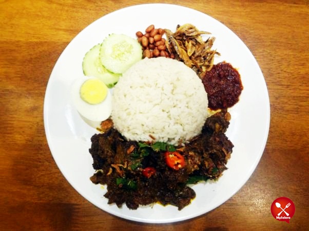 Berbuka Puasa di Rail Canteen Nasi Lemak Rendang Kambing - 8