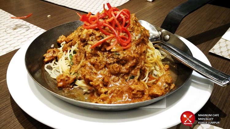 Spaghetti Rendang Magnum Cafe Kuala Lumpur - 006
