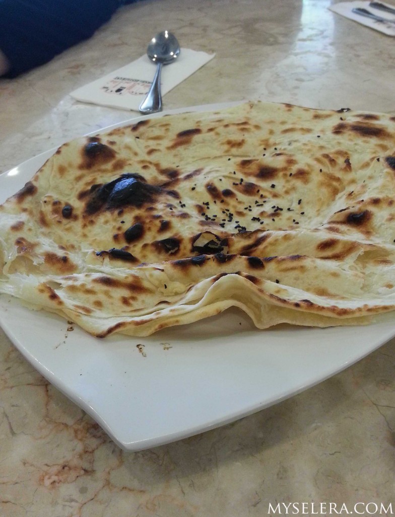 roti-mulawwah-al-rawsha