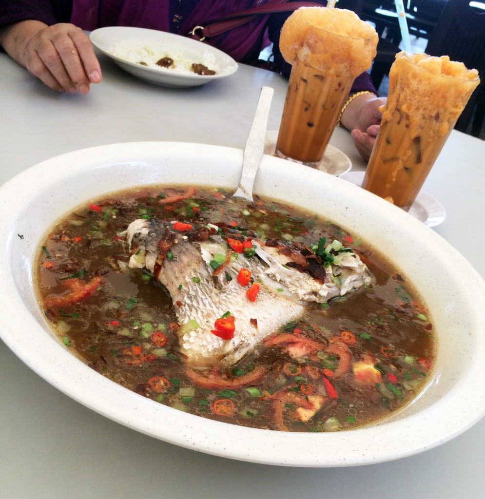 Warung Pak Mat Pulau Pisang